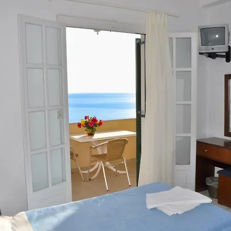 Apartment Agios Gordios With Pool Maria