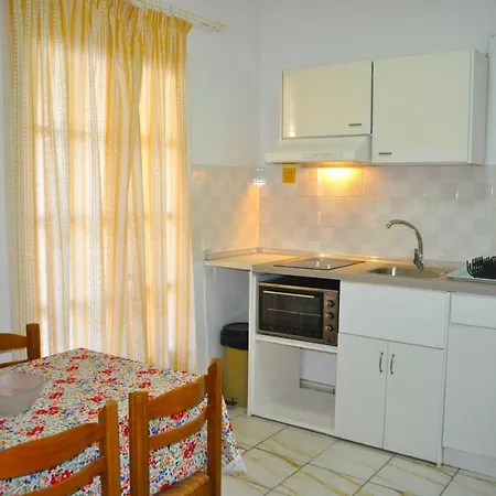 Apartment Agios Gordios With Pool Maria